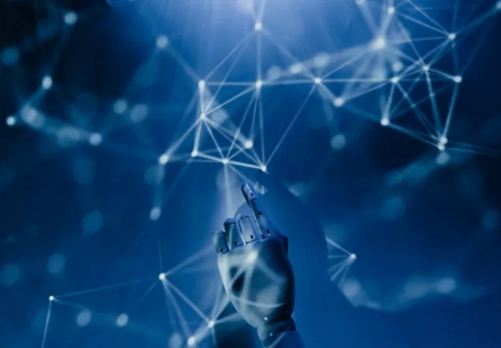   Los datos biométricos son especialmente sensibles para las personas al interactuar con estos modelos. Pexels