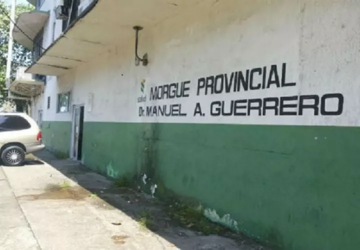 El Ministerio Público realizó el levantamiento del cuerpo de José Mauricio Villarrealde 24 años de edad, ordenando su utraslado a la morgue  judicial. Foto. Archivo