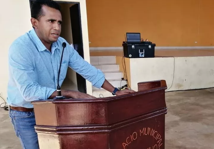 representante-la_chorrera.oeste_.jpg