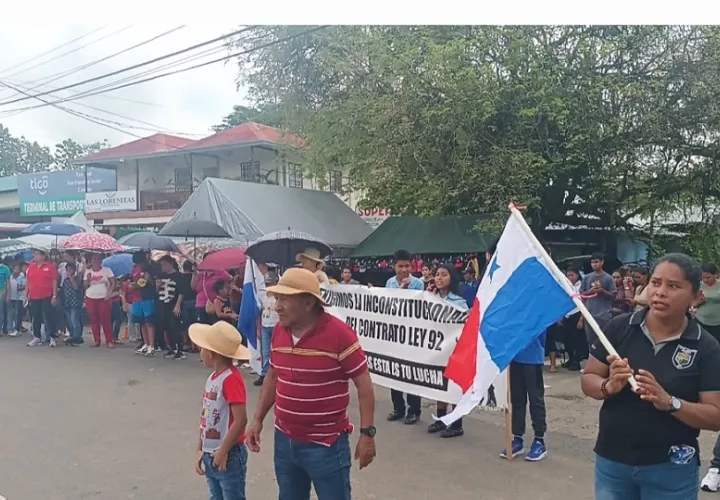 El educador Eduardo Jaramillo anunció el respaldo total a la huelga nacional que ya cumple más de 10 días. Foto. Melquíades Vásquez