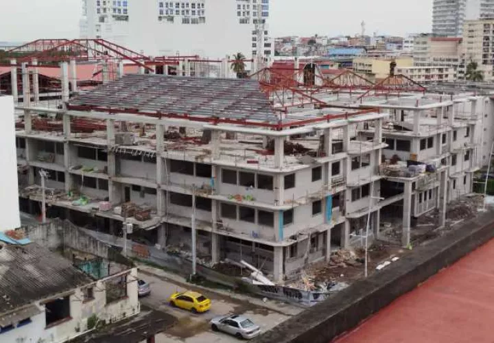 Estado actual del proyecto de construcción de la escuela República de Venezuela con más del 90% de avance. Foto: Archivo