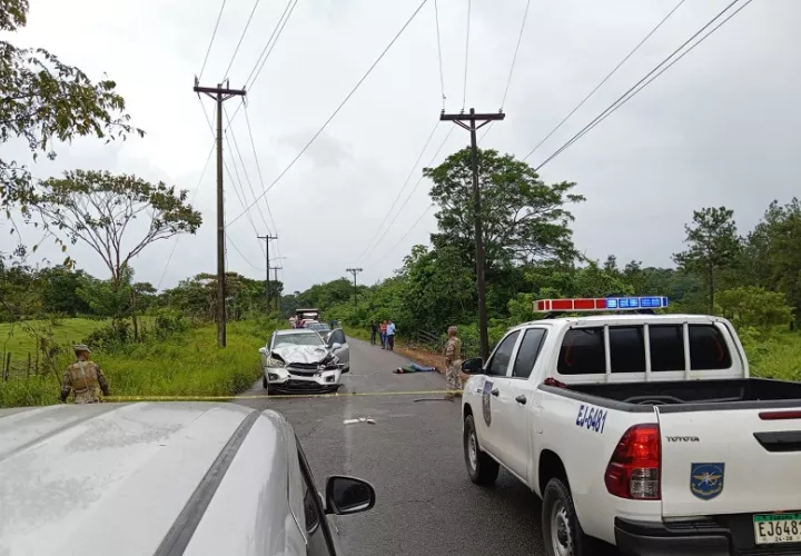 El cuerpo fue localizado cerca de la comunidad de Las Merceditas, en el corregimiento de María Chiquita, distrito de Portobelo. Foto. Diómedes Sánchez