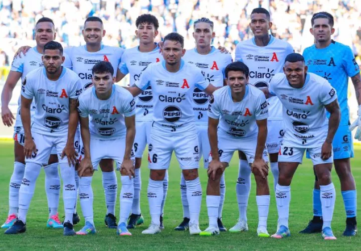 Equipo de Alianza, de El Salvador. Foto: Twitter