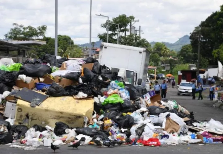 San Miguelito tiene un serio problema de recolección de la basura. Foto: Archivo