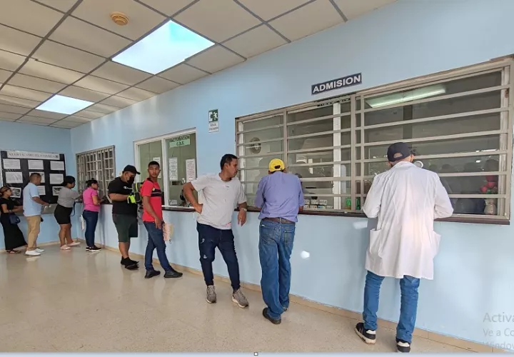 Las pesquisas del Ministerio de Salud (Minsa) tienen en la mira al personal médico y administrativo que se encontraba laborando el 14 de agosto. Foto. Eric Montenegro