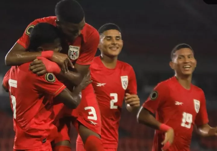 seleccion_futbol_rojita.jpg