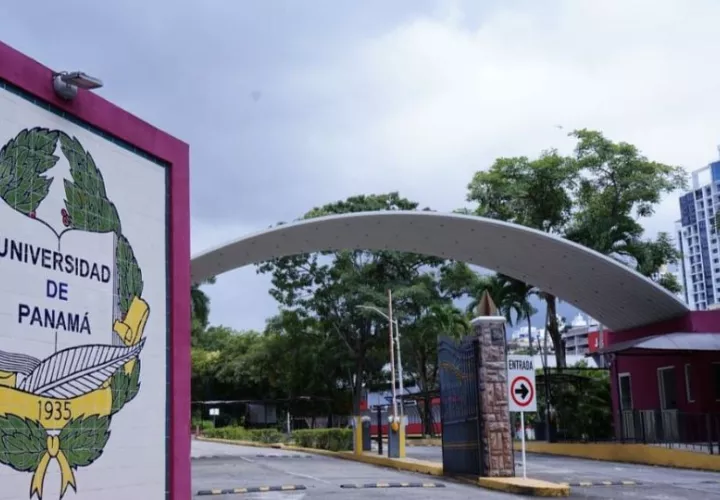 Embajada de Argentina en Panamá apoya la educación superior. Archivo