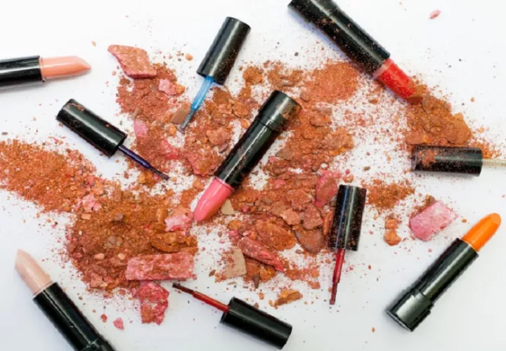 Labiales, estaban entre los productos retirados. Foto: Pexels/Ilustración