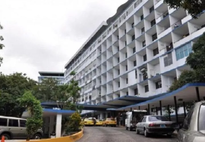 complejo_hospitalario_dr_arnulfo_arias_madrid_css_cirugias_trabajo_de_mantenimiento_electricidad_0.jpg