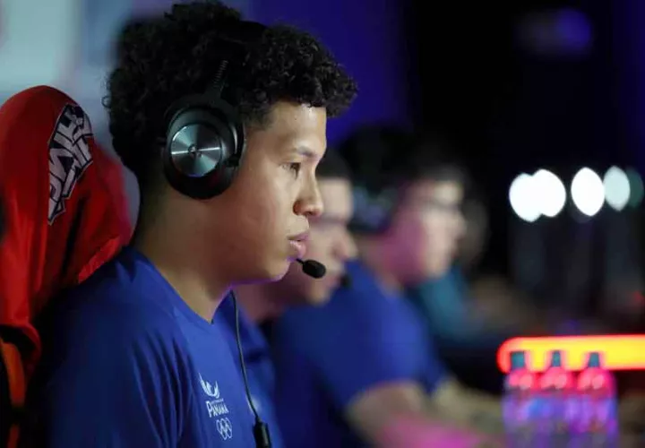 Generado Madrid de Panamá compite en la modalidad de esports durante los Juegos Centroamericanos
