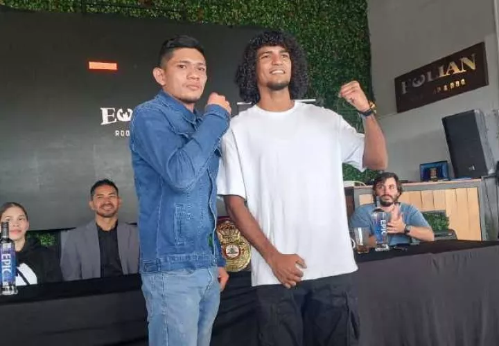 Maximiliano Bonilla (izq.) y el colombiano Jhoynner Cervera se enfrentarán en las 126 libras. Foto: Jaime Chávez