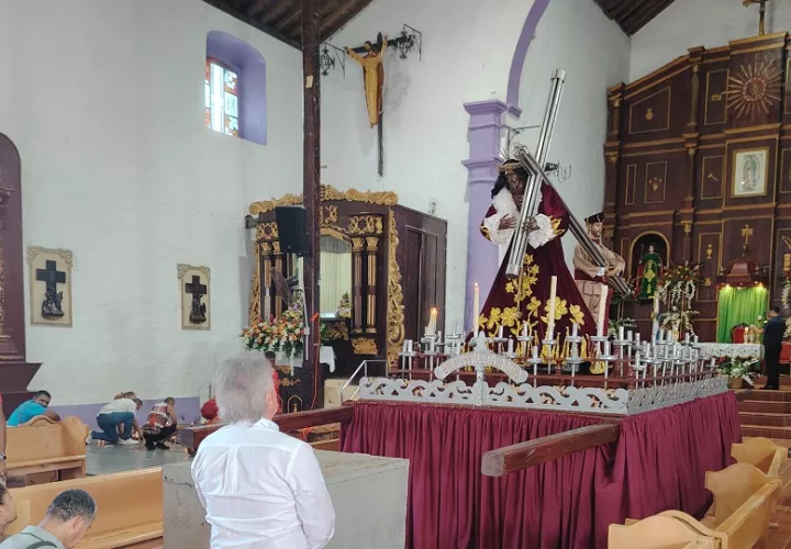  se espera que más de 80 mil personas visitarán al “Naza” en su fiesta religiosa, tras la mirada atenta de los organismos de seguridad, a lo largo de la carretera, y puntos de atención y de control. Foto. Diómedes Sánchez