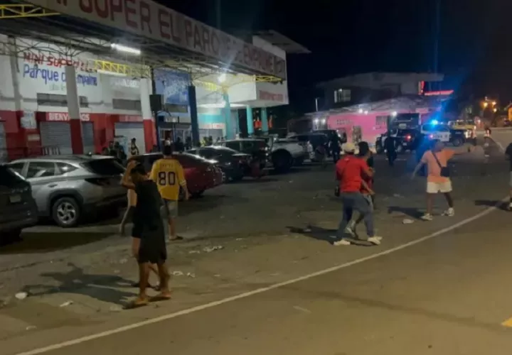 El jefe de la zona policial Jorge Bryant, dijo que  la Policía Nacional no permitirá ningún tipo de acciones que atenten contra la convivencia pacífica en la provincia de Bocas del Toro. Foto. Cortesía Crítica