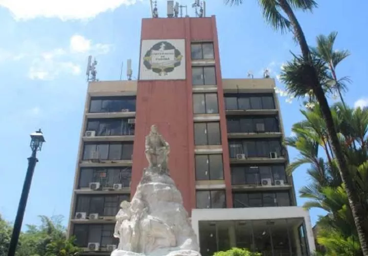 Edificio 'La Colina', sede administrativa de la Universidad de Panamá. Foto: Cortesía UP