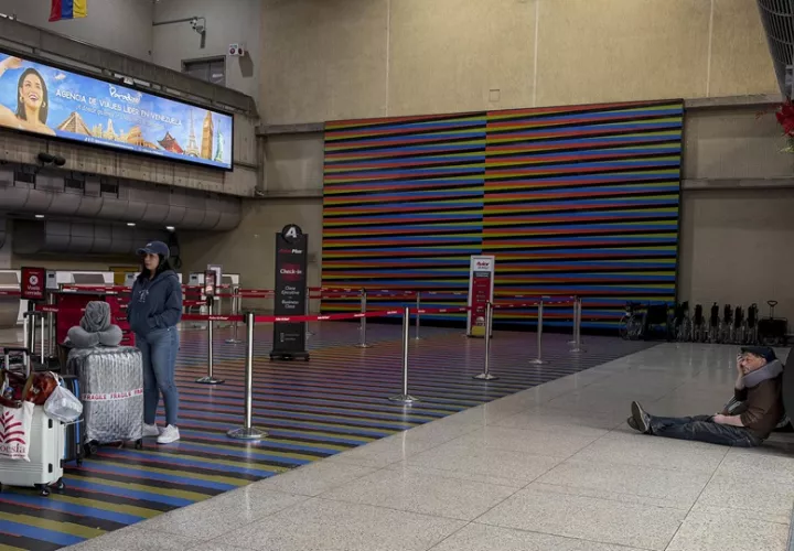 Varias aerolíneas han cancelado sus vuelos. Foto: EFE
