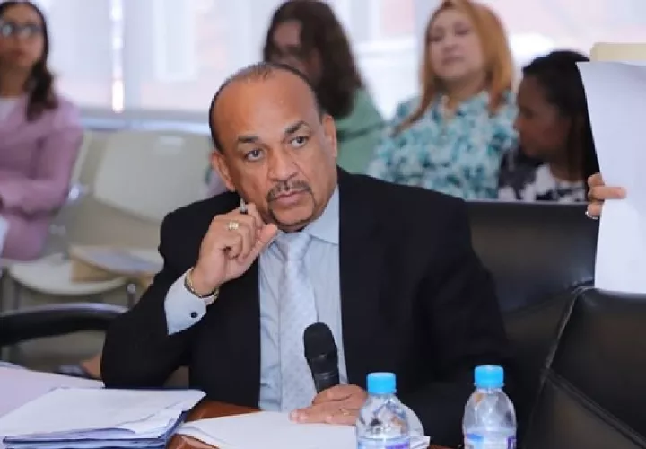 alain_cedeno_-_candidato-_presidente_0.jpg