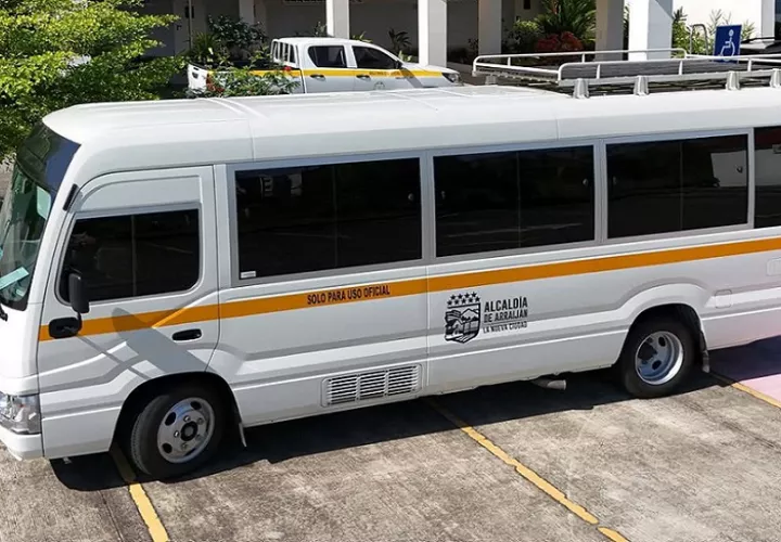 bus-robo-arraijan_0.jpg