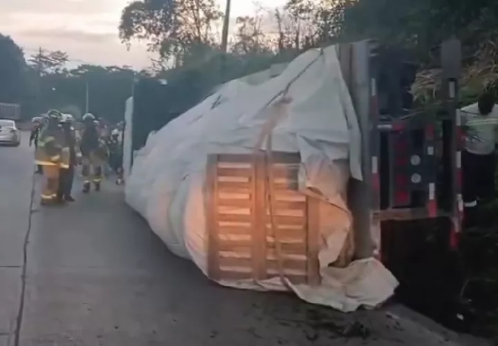 camion_volcado_0.jpg
