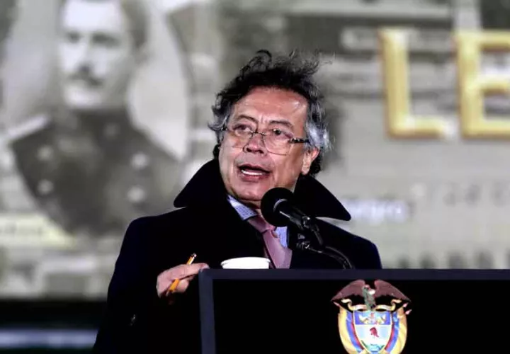 gustavo-petroo-_trump_0.jpg