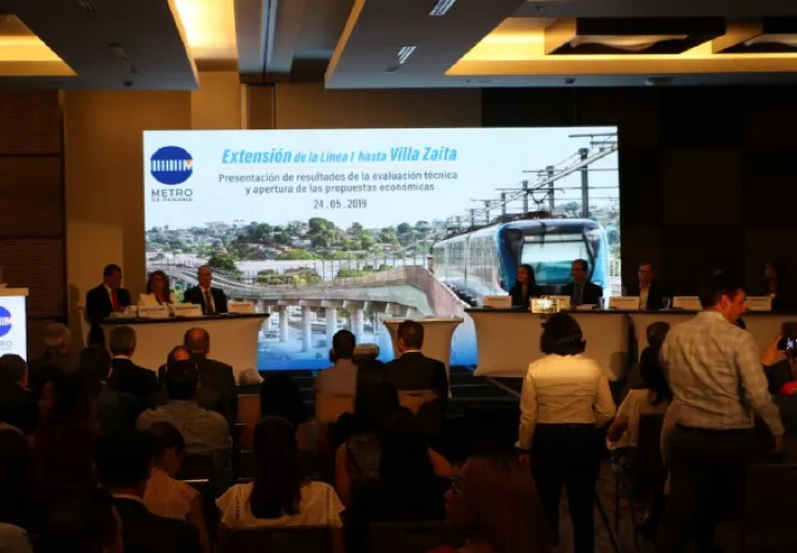 Licitación de la extensión de la Línea 1 del metro desde San Isidro a Villa Zaíta, celebrada el 15 de febrero de 2019.  Archivo
