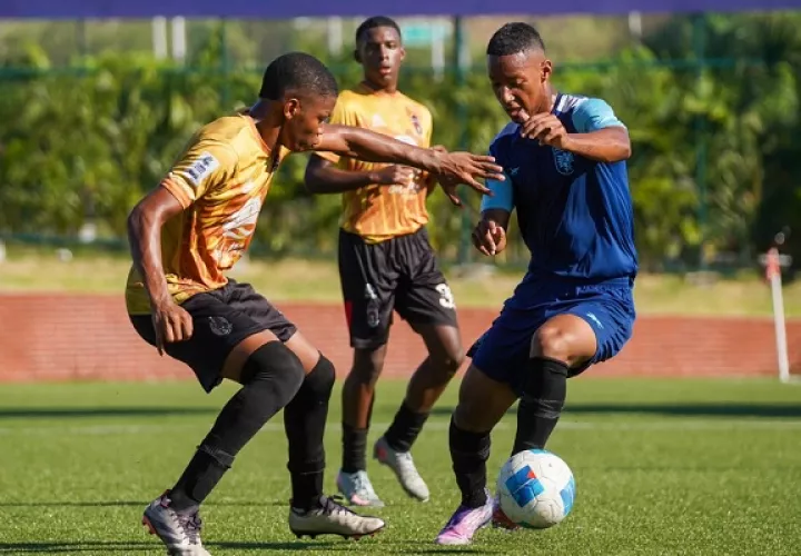 Panamá Sub-17 tuvo un amistoso contra el equipo juvenil. Foto: FPF