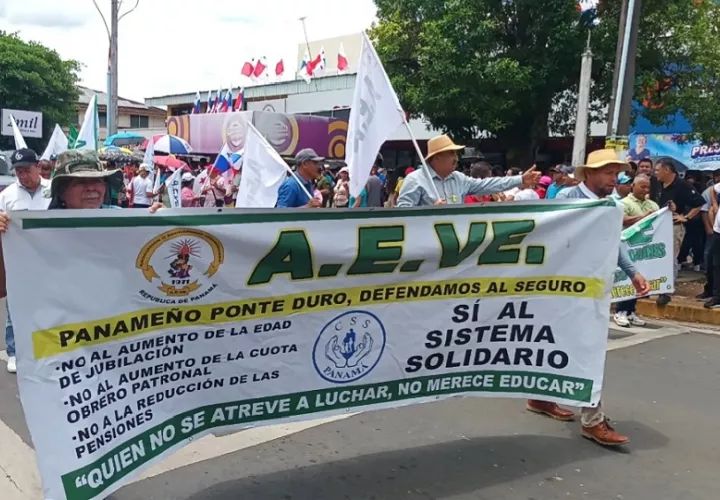 Los docentes reconocen que necesitan actualizar sus metodologías y contenidos. Foto: Cortesía 