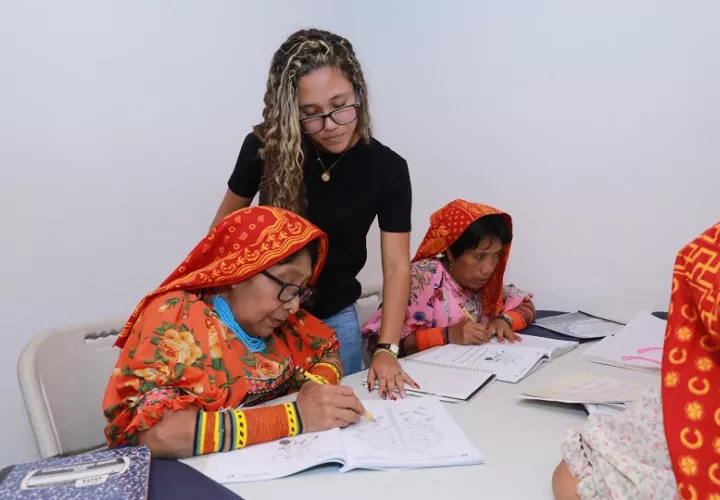 escuelas_para_adultos_mides_1_0.jpg