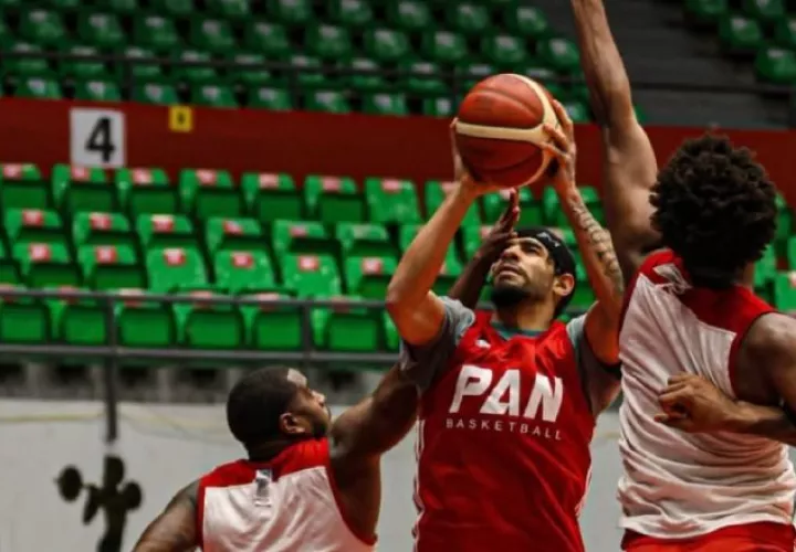 Jhivvvan Jackson, jugador de Panamá. Foto: Fepaba