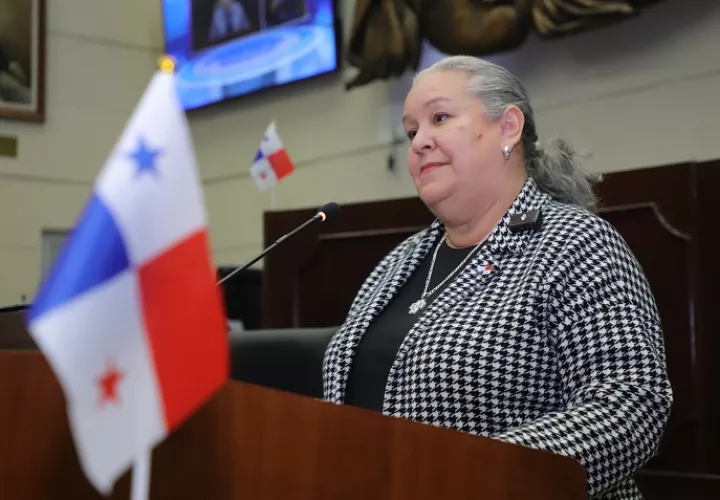 La ministra afirma que se está actuando con responsabilidad ante las denuncias por la situación de los albergues. Foto: Cortesía