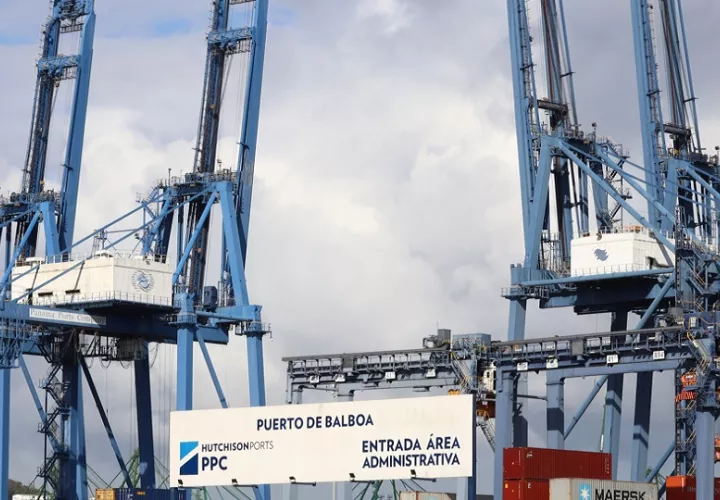 Autoridades chinas amenazaron con detener buques con bandera de Panamá en puertos de China en represalia por la salida por orden judicial de CK Hutchison de los puertos de Balboa y Cristóbal. Foto: EFE/Ilustrativa