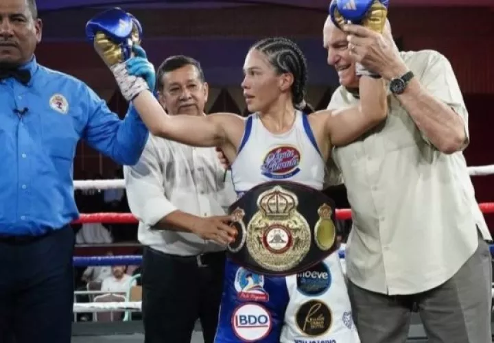 Nataly Delgado, campeona panameña en las 115 libras. Foto: @lionheartdelgado