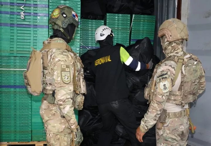 aeronaval_decomiso_droga_1.jpg