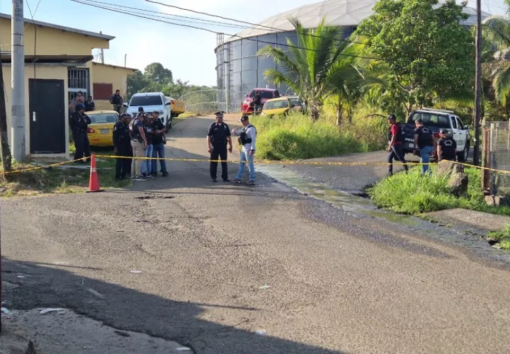 También se localizaron en una residencia a tres sujetos que se presumen están vinculados con el acto violento.