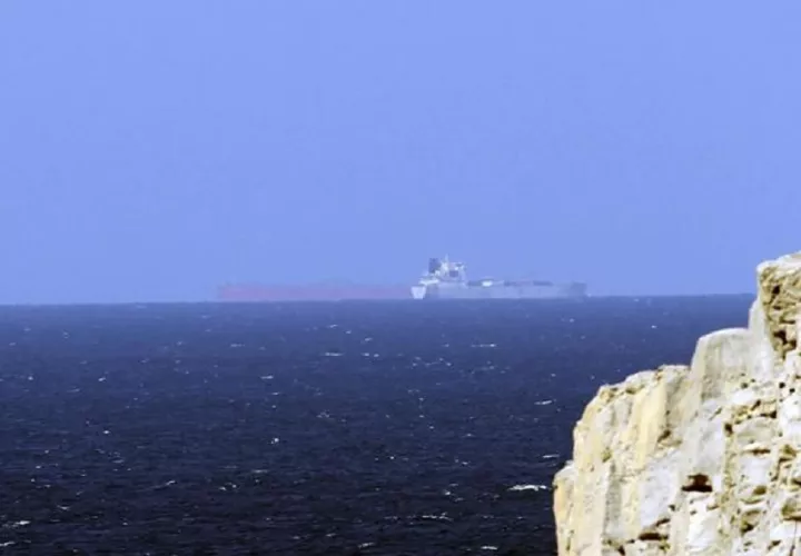 Vista del Estrecho de Ormuz. Foto: EFE