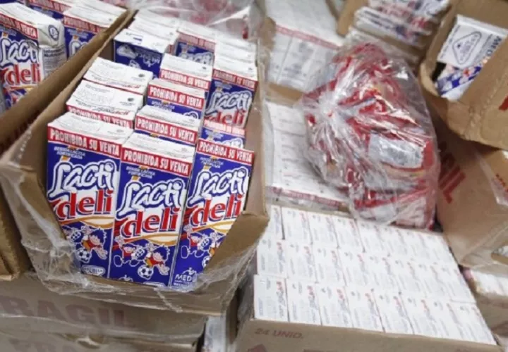 Las regiones de difícil acceso reciben crema y galletas.