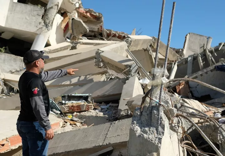 Le piden al Gobierno y a la comunidad internacional más maquinaria. Foto: EFE