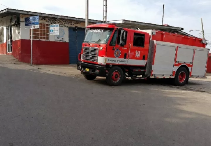 A través de su cuenta oficial en la red social @bomberospanama, se informó que la Comandancia de la Zona Regional de Panamá Oeste y la Jefatura de Operaciones sostuvieron una reunión con el personal administrativo de una plaza comercial. Foto. Eric Montenegro