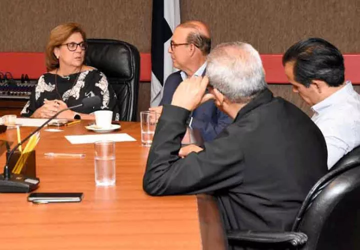 comite-intergremial-del-agua.jpg