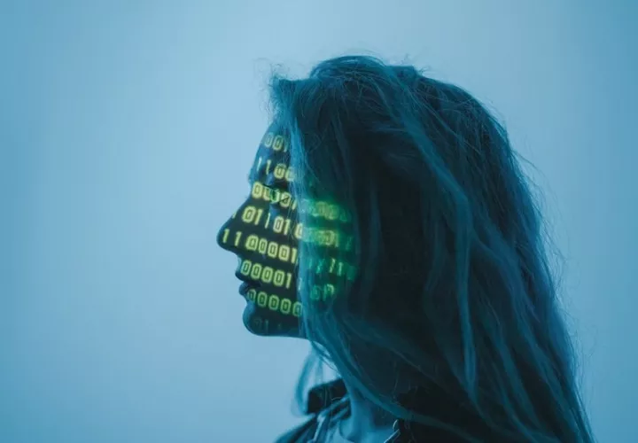 La inteligencia artificial se debate entre ser la herramienta que impulsa la innovación y el temor de convertirse en un enemigo del futuro.
