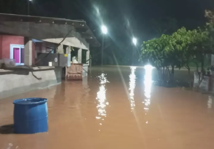 El Sinaproc se trasladó a otros poblados en la Costa Arriba de Colón para verificar si existen afectaciones similares en comunidades aledañas a causa de las inundaciones.