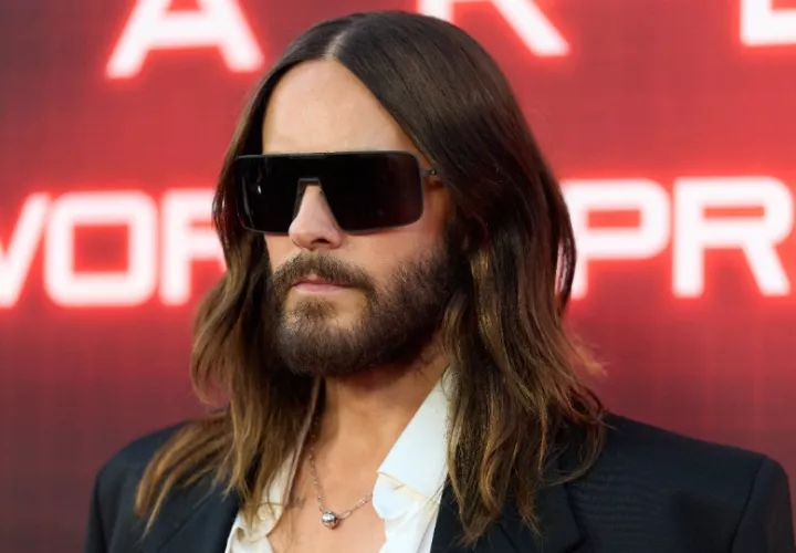 Jared Leto, a las afueras del Teatro Chino, en Los Ángeles (CA, EE.UU.). Foto: EFE / Allison Dinner