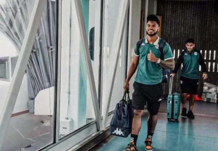 Newton Williams, delantero panameño que juega en el Saprissa. Foto: @deportivo_saprissa