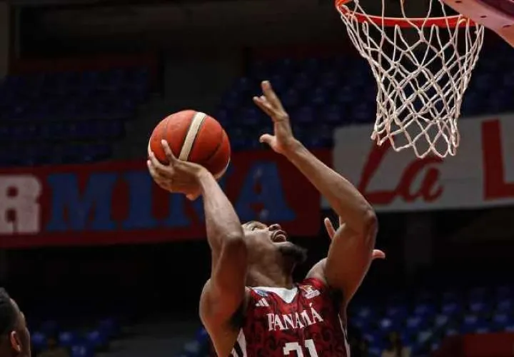 Panamá se enfrenta a Cuba en la Arena Roberto Durán. Foto: Fepaba