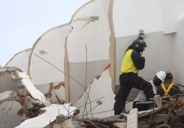 El doble terremoto de magnitud 7,2 y 7,5 ocurrió el 24 de junio. Foto: EFE