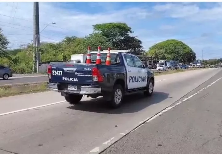 El subcomisionado Carlos Asprilla, jefe de la Zona de Policía de Veraguas  destacó que estos resultados forman parte de los operativos de seguridad y vigilancia preventiva. Foto. Ilustrativa
