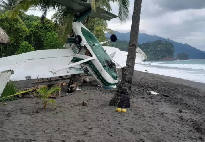 La Unidad de Investigación de Accidentes inició las indagaciones técnicas. Foto: Cortesía