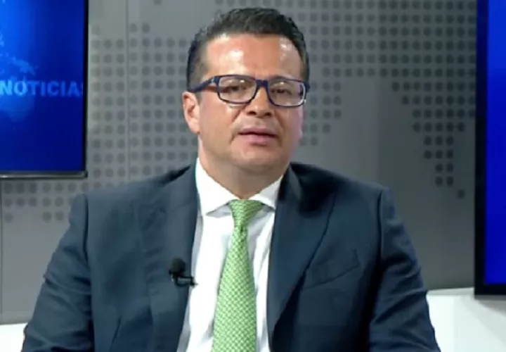 Basilio González, analizó el caso de la DGI. Foto: Cortesía