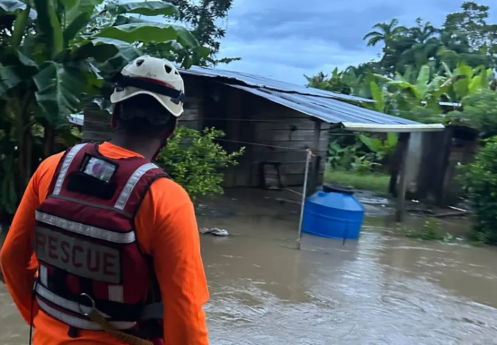 Las principales afectaciones se concentran en Chiriquí, Bocas del Toro, Veraguas y la comarca Ngäbe Buglé, donde los equipos de respuesta mantienen labores de evaluación, monitoreo y atención. Foto. Sinaproc