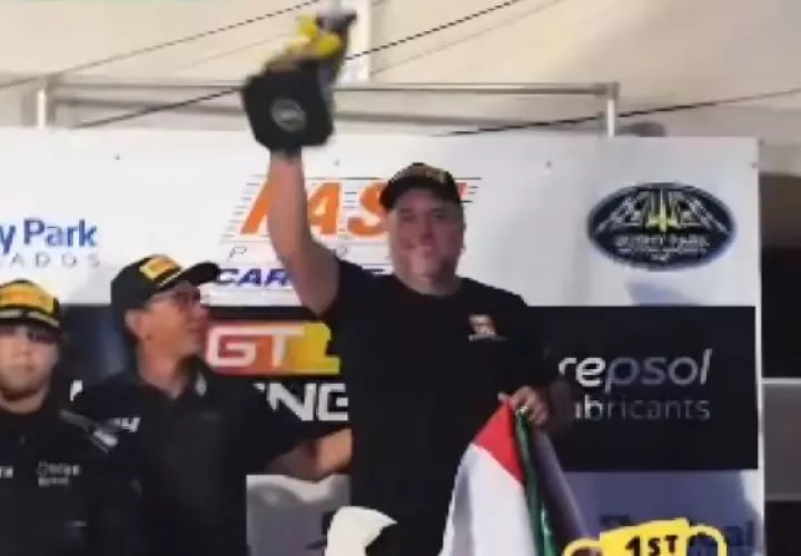 David Carballeda se impone en Barbados Gran Premio de Barbados. Foto: Captura.