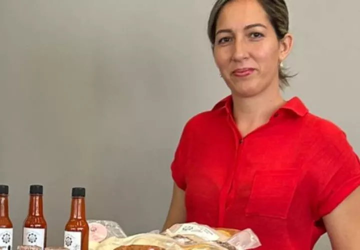 Daylis García y su Finca El Arca ofrecen una variedad de productos empacados al vacío a través de sus redes sociales. Foto: Cortesía